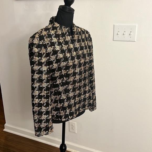 Talbots Petites Wool/Mohair Blend Blazer, Sz. 10. - Picture 4 of 9